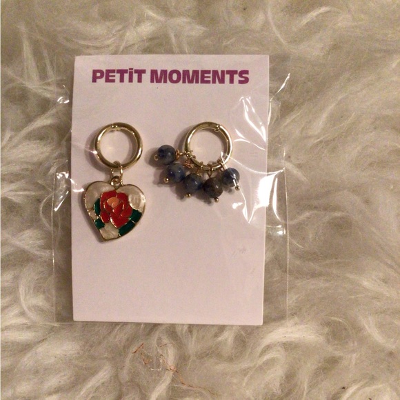 NEW! Petit Moments boho mismatched earrings - Picture 1 of 4